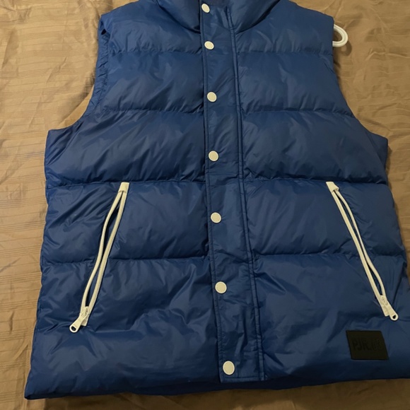 PAJar jaeger winter puffer vest new without tags. Large - Picture 2 of 8